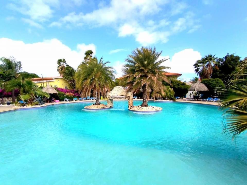 Kas Di Bami A-186 Op Seru Coral Resort - Ruim Appartement Met Groot Zwembad En Tropische Tuin Willemstad Zewnętrze zdjęcie